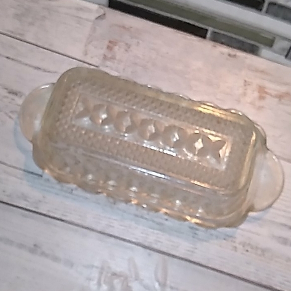 Vintage Anchor Hocking ⚓ Wexford butter 🧈 dish - Picture 2 of 3